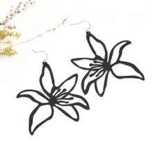 Load image into Gallery viewer, Wild Lily Earrings