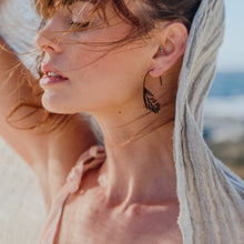 Load image into Gallery viewer, Leaf Hoops