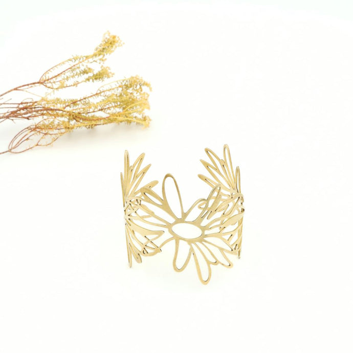 Daisy Cuff