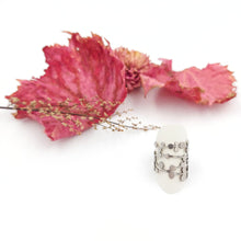 Load image into Gallery viewer, Baby&#39;s Breath ring ~ Gypsophila
