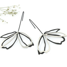 Load image into Gallery viewer, Layered Petal Earring
