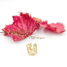 Load image into Gallery viewer, Baby&#39;s Breath ring ~ Gypsophila
