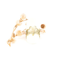 Load image into Gallery viewer, Petunia Petal Ring
