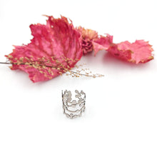 Load image into Gallery viewer, Baby&#39;s Breath ring ~ Gypsophila
