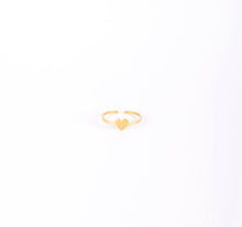 Load image into Gallery viewer, X Small Heart Ring
